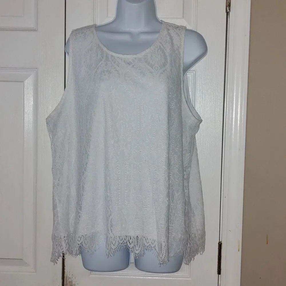 Est.Β 1946 White lace sleeveless topβ Sz XL